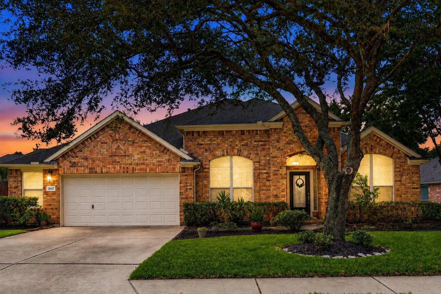 Pavonia Dr, Houston, TX 77095