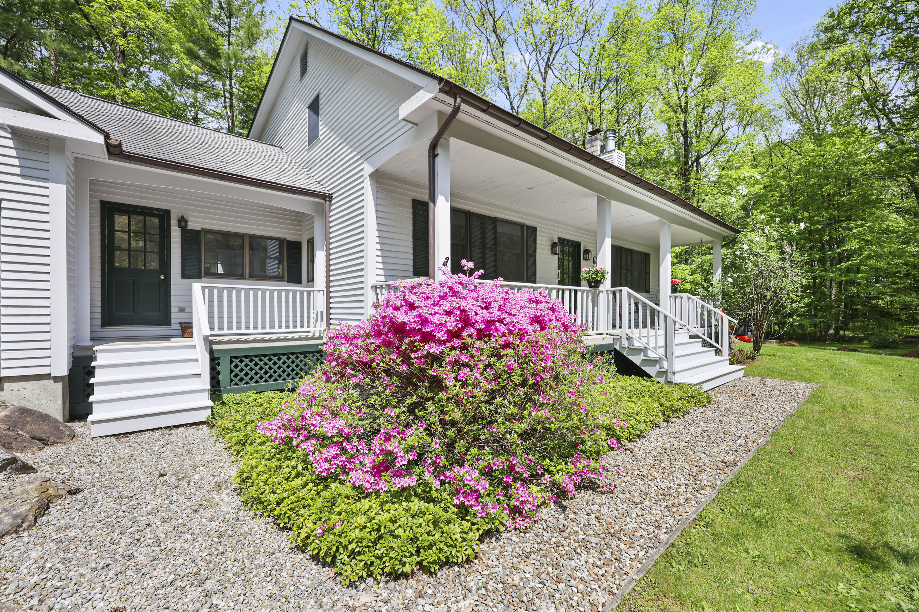  MODERN COMFORT MEETS TIMELESS NEW ENGLAND FARMHOUSE CHARM - 物件實景