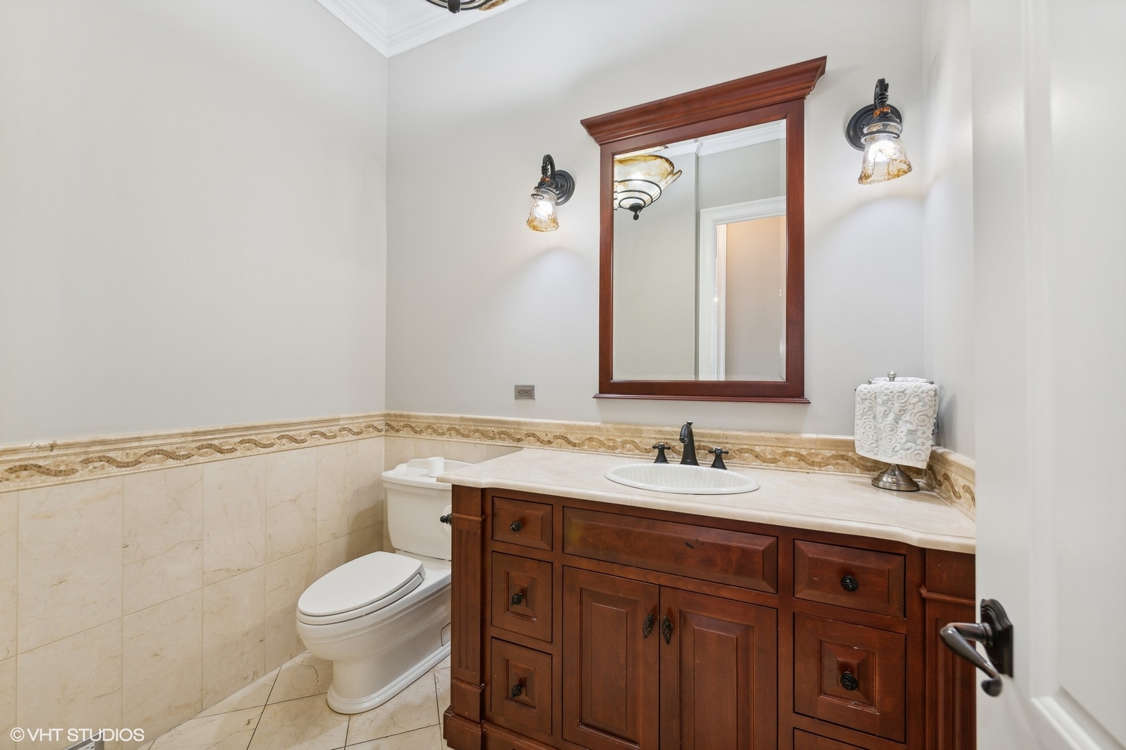 1515 N North Park Avenue, Chicago, Illinois, 60610, United States, 7 Bedrooms Bedrooms, ,6 BathroomsBathrooms,Residential,For Sale,1515 N North Park Avenue,1247727