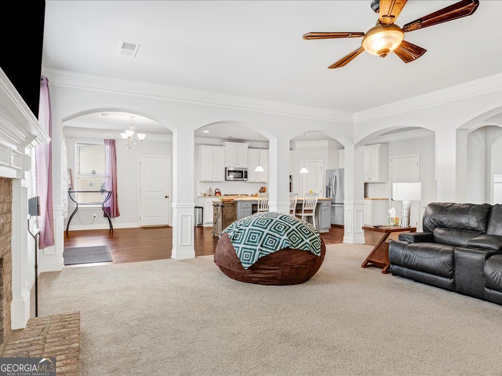 Locust Grove, Georgia, 30248, United States, 5 Bedrooms Bedrooms, ,4 BathroomsBathrooms,Residential,For Sale,1903233