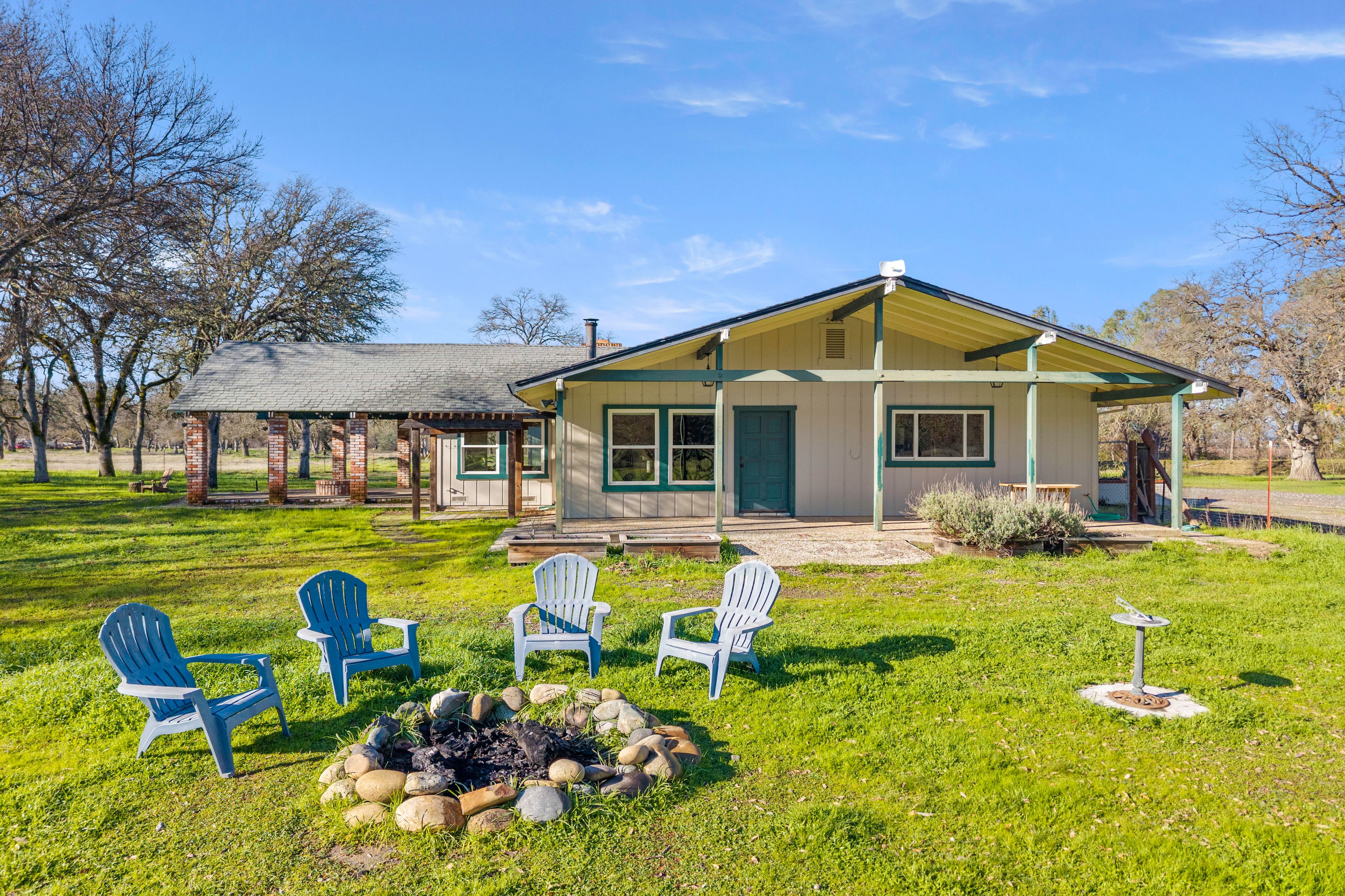  4962 Gaddy Lane - 物件實景