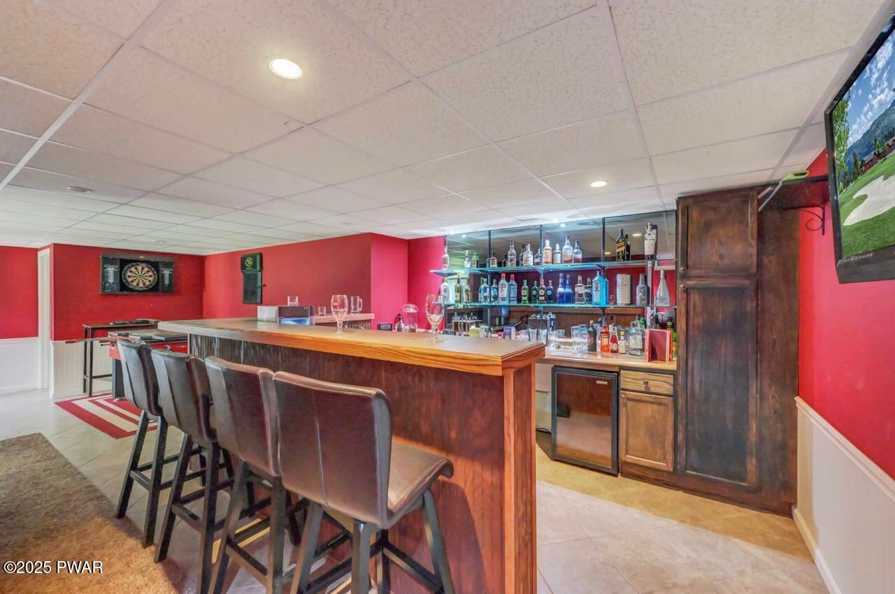 Honesdale, Pennsylvania, 18431, United States, 5 Bedrooms Bedrooms, ,4 BathroomsBathrooms,Residential,For Sale,1973688