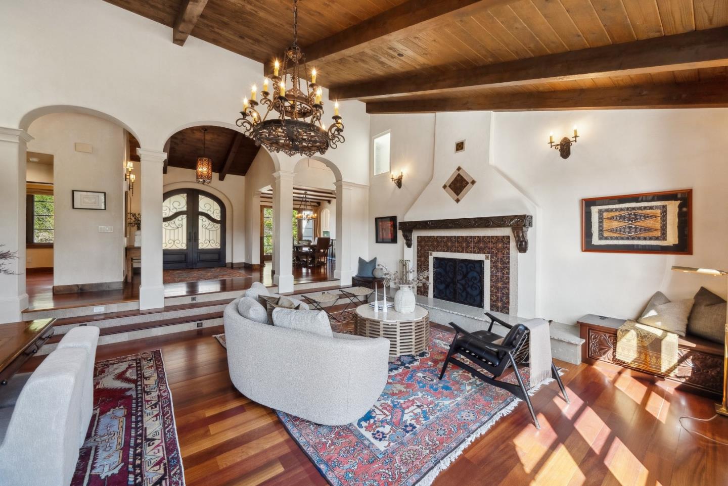 Hillsborough, California, 94010, United States, 4 Bedrooms Bedrooms, ,4 BathroomsBathrooms,Residential,For Sale,1767214