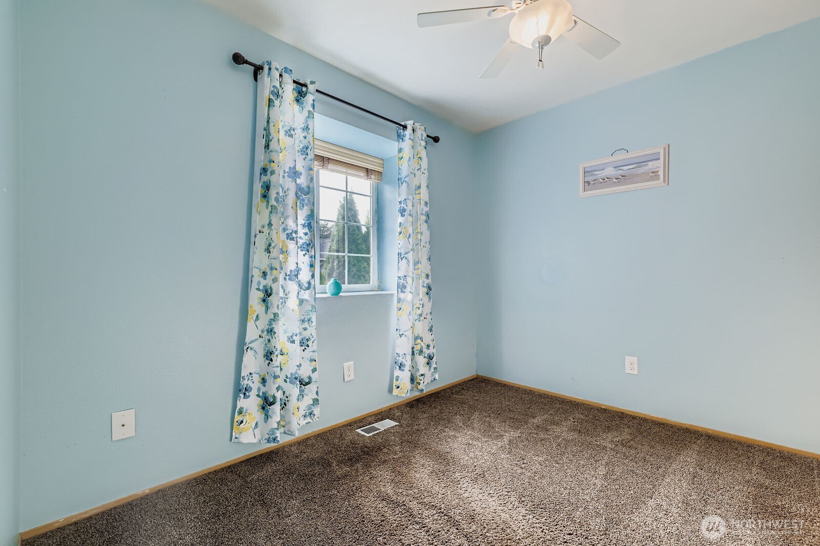 Lake Stevens, Washington, 98258, United States, 3 Bedrooms Bedrooms, ,3 BathroomsBathrooms,Residential,For Sale,1942616