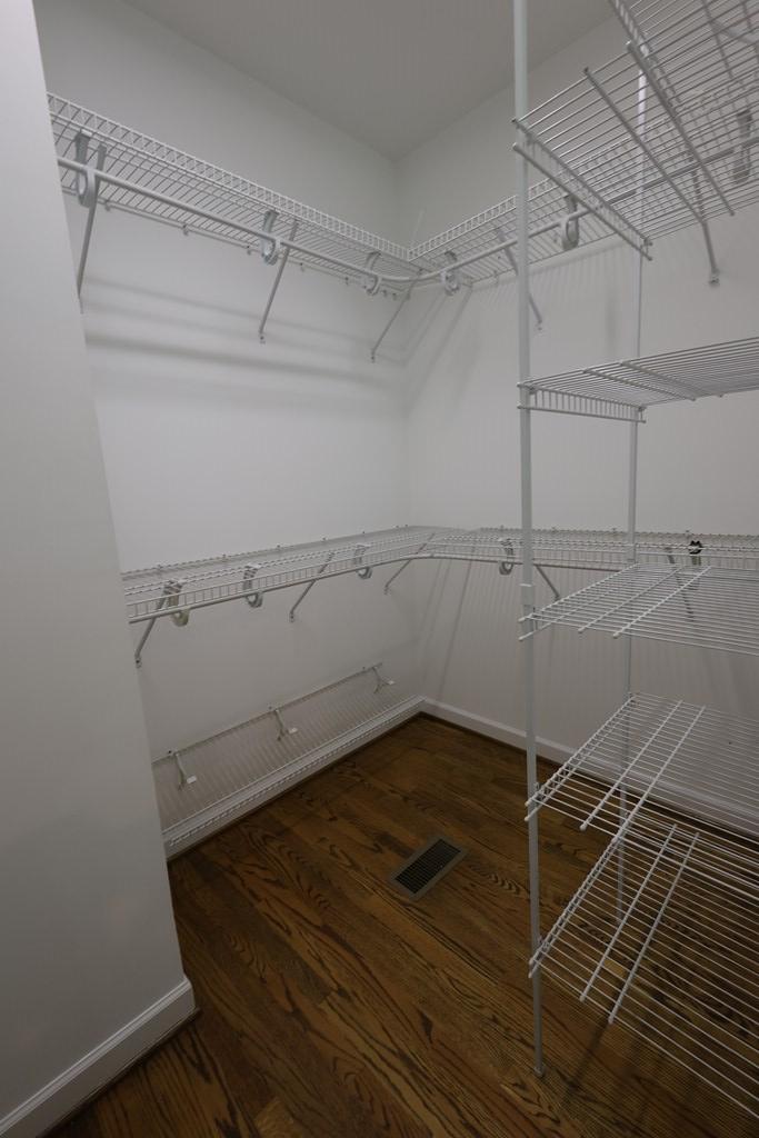 DALTON, Georgia, 30721, United States, 3 Bedrooms Bedrooms, ,3 BathroomsBathrooms,Residential,For Sale,1933476