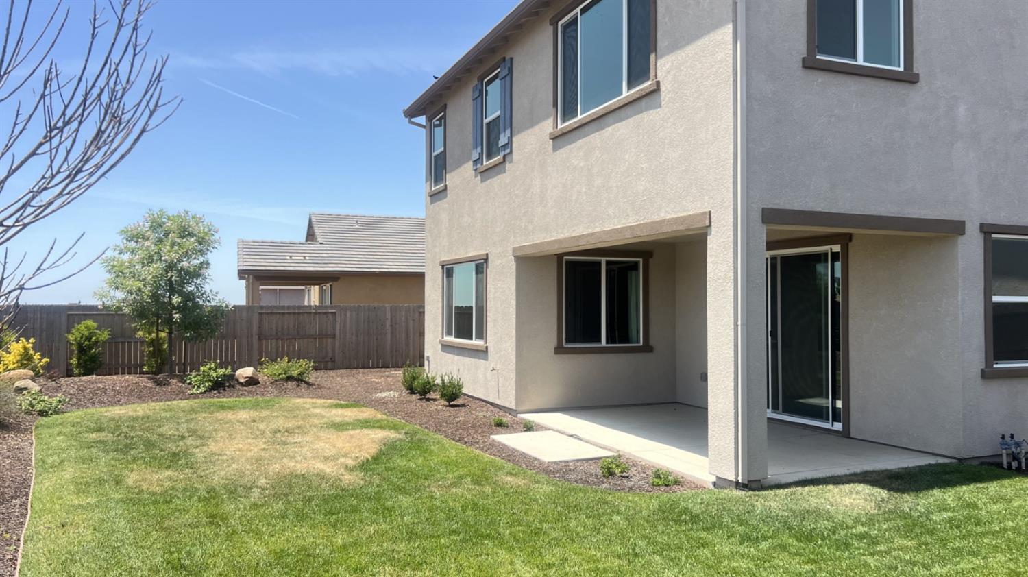 Rancho Cordova, California, 95742, United States, 4 Bedrooms Bedrooms, ,4 BathroomsBathrooms,Residential,For Sale,1866174