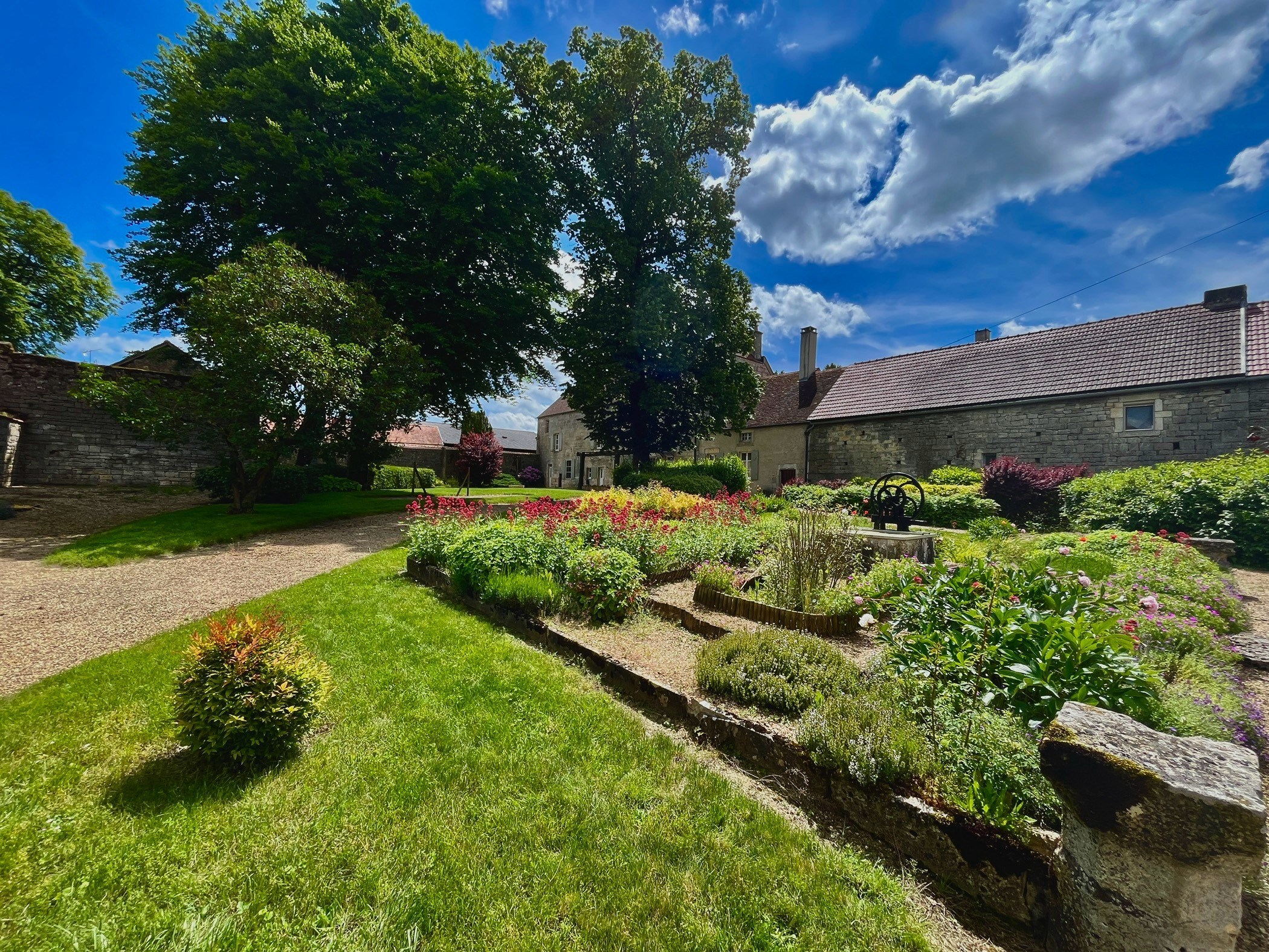  Beautiful historic property in Burgundy - 物件實景