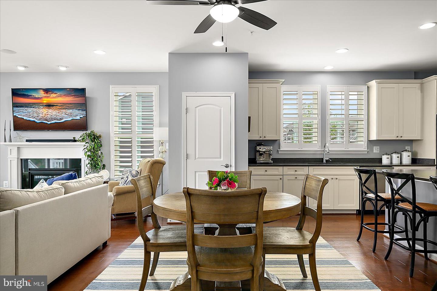 Berlin, Maryland, 21811, United States, 4 Bedrooms Bedrooms, ,3 BathroomsBathrooms,Residential,For Sale,1947078