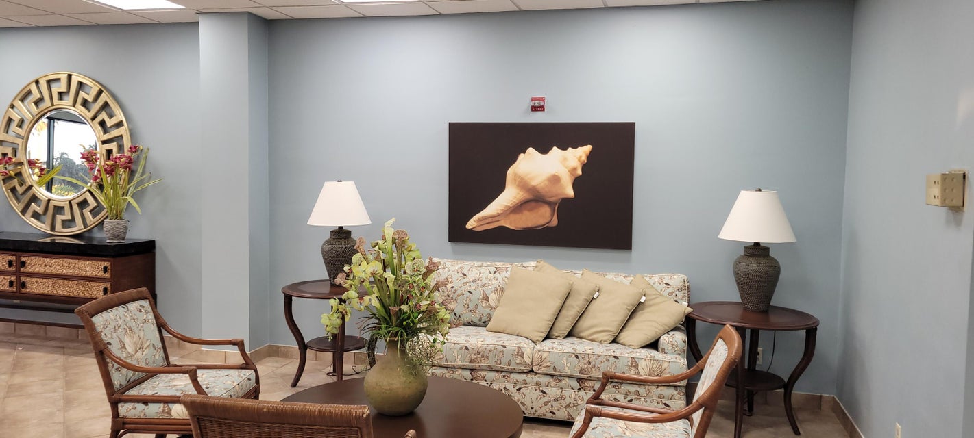 Jensen Beach, Florida, 34957, United States, 2 Bedrooms Bedrooms, ,2 BathroomsBathrooms,Residential,For Sale,1974011