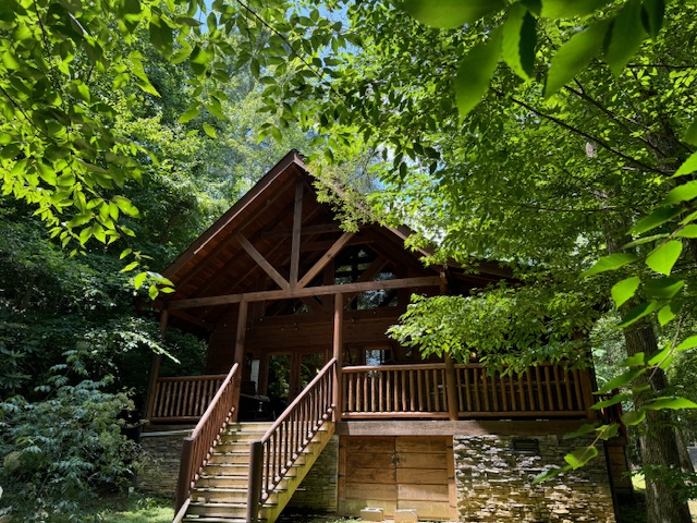 Sevierville, Tennessee, 37862, United States, 1 Bedroom Bedrooms, ,2 BathroomsBathrooms,Residential,For Sale,1979555