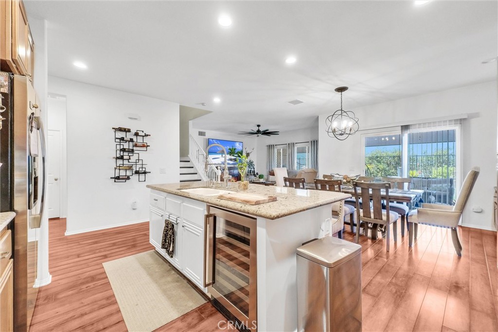 Lake Elsinore, California, 92530, United States, 3 Bedrooms Bedrooms, ,3 BathroomsBathrooms,Residential,For Sale,1880934