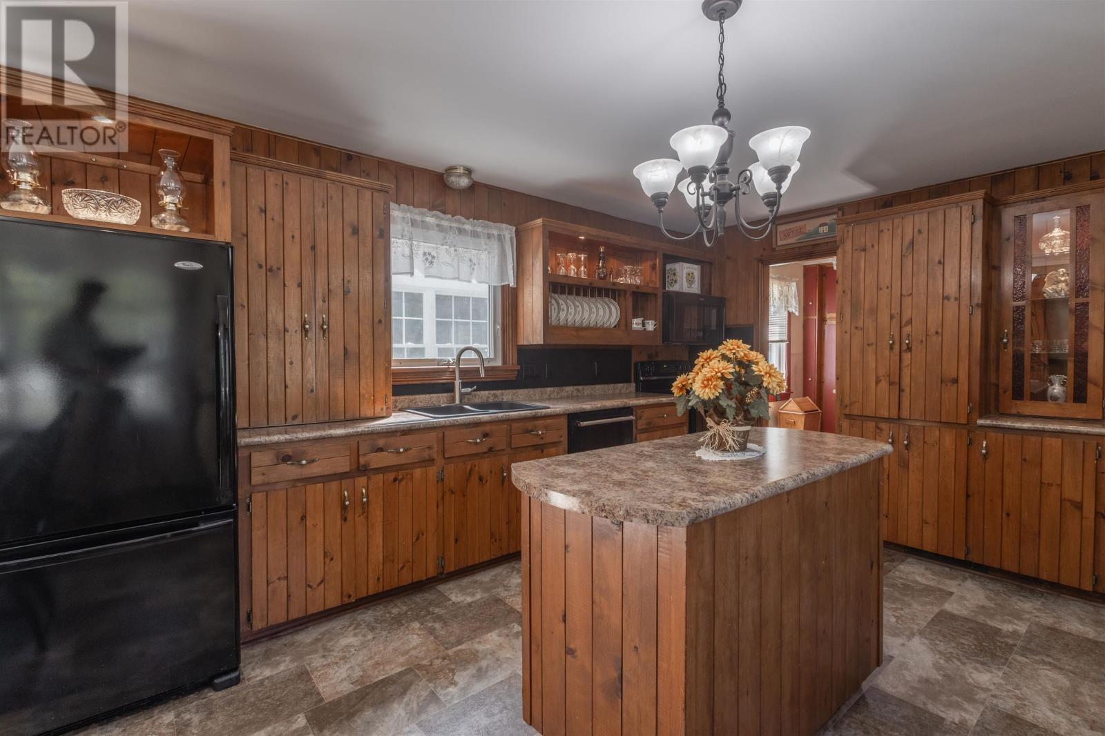 BROOKLYN, Prince Edward Island, C0A 1R0, CA, 6 Bedrooms Bedrooms, ,3 BathroomsBathrooms,Residential,For Sale,1951487