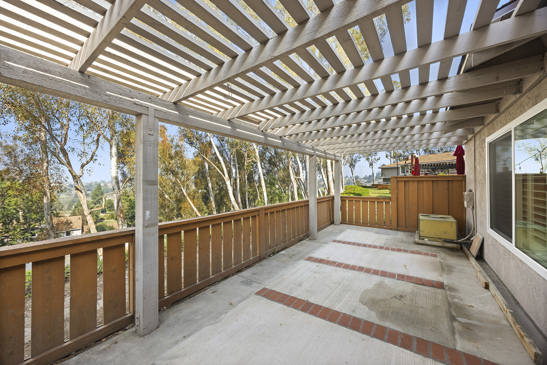 Anaheim, California, 92807, United States, 4 Bedrooms Bedrooms, ,3 BathroomsBathrooms,Residential,For Sale,1985718