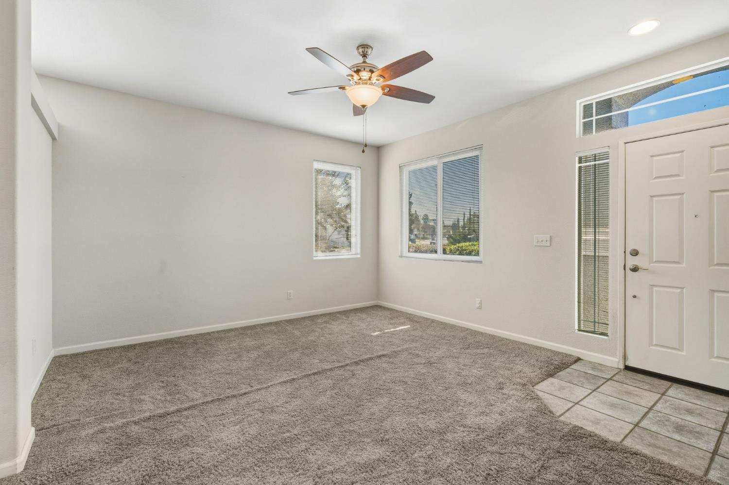 Citrus Heights, California, 95621, United States, 3 Bedrooms Bedrooms, ,2 BathroomsBathrooms,Residential,For Sale,1995433