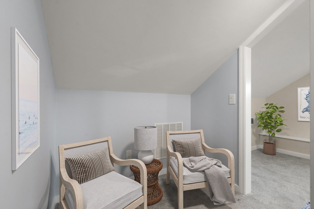 Abington, Massachusetts, 02351, United States, 3 Bedrooms Bedrooms, ,3 BathroomsBathrooms,Residential,For Sale,1987821