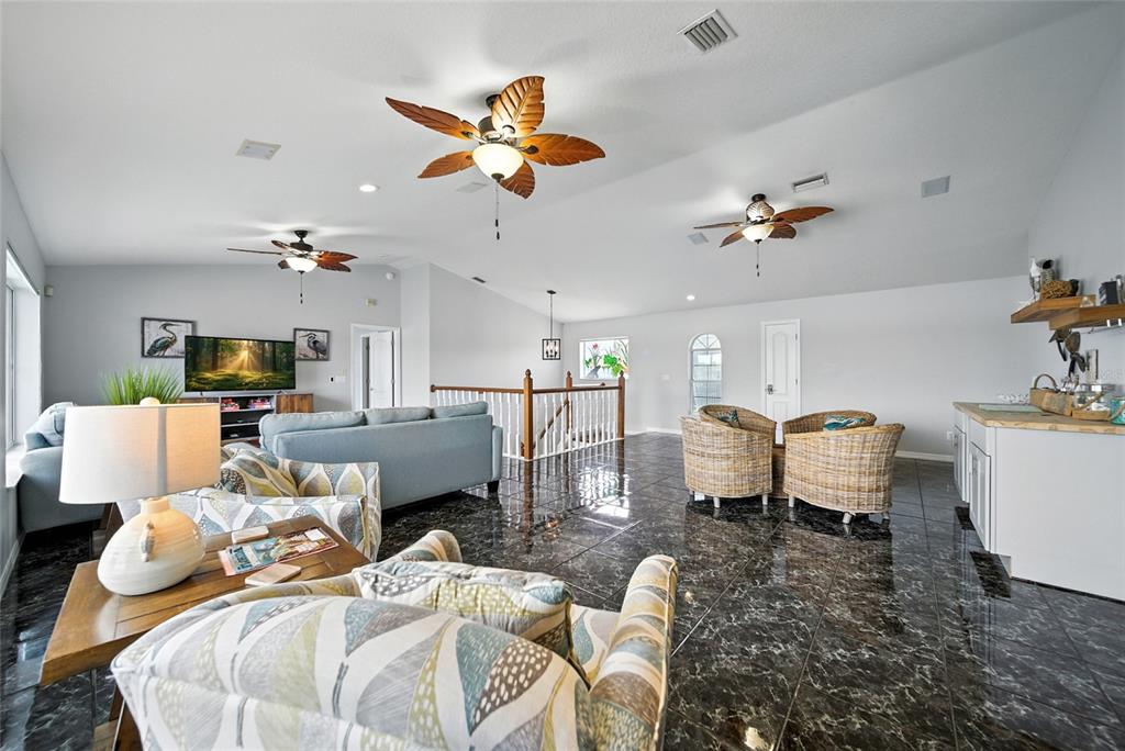 Crystal River, Florida, 34429, United States, 4 Bedrooms Bedrooms, ,3 BathroomsBathrooms,Residential,For Sale,1978566