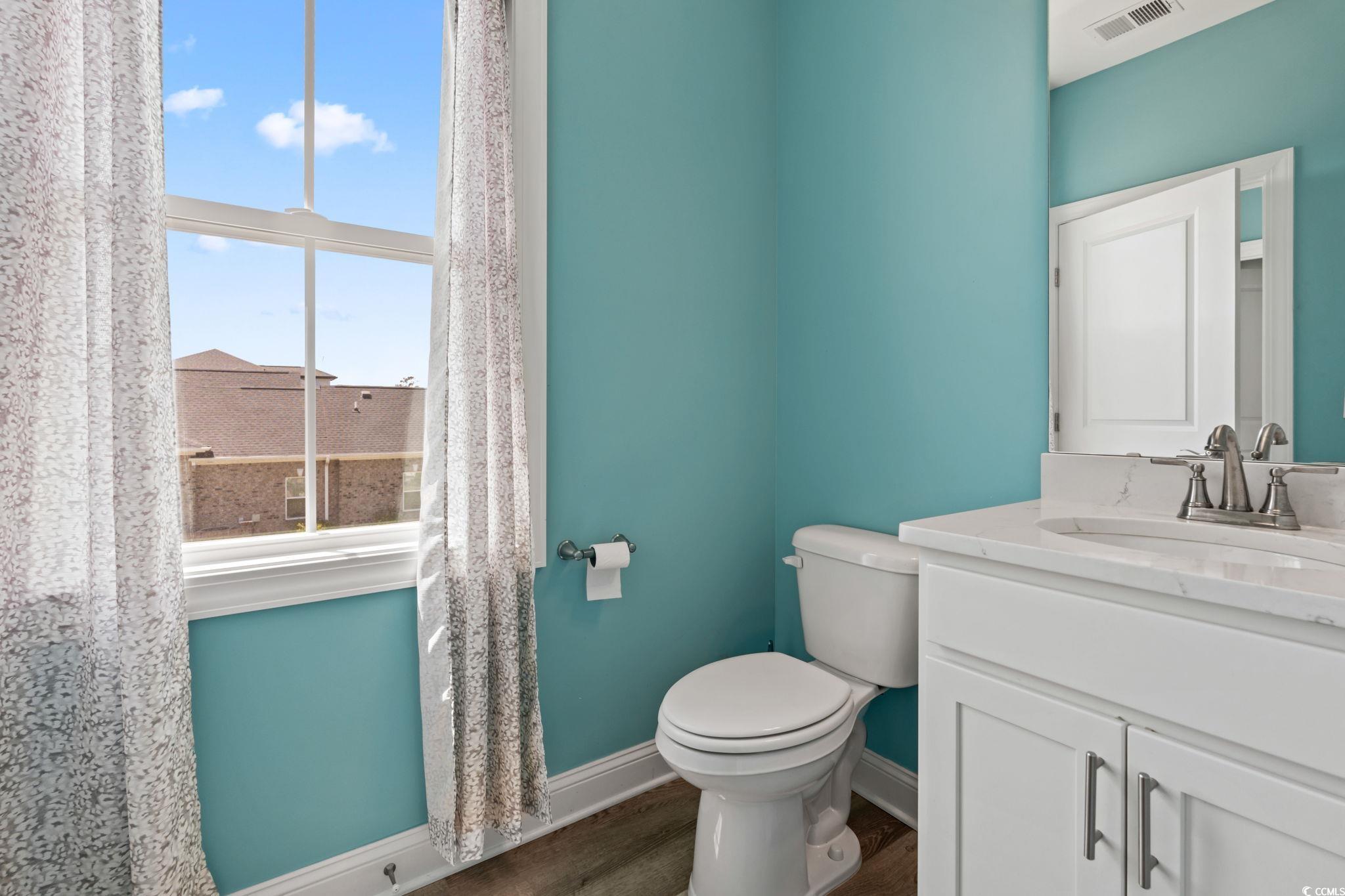 Myrtle Beach, South Carolina, 29579, United States, 5 Bedrooms Bedrooms, ,5 BathroomsBathrooms,Residential,For Sale,1979513