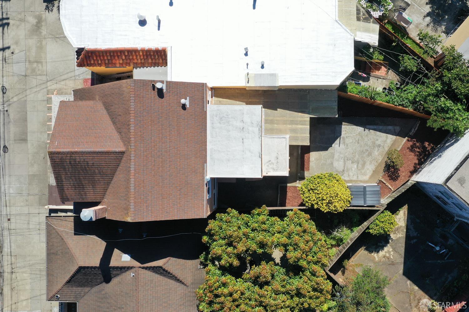 San Francisco, California, 94112, United States, 2 Bedrooms Bedrooms, ,3 BathroomsBathrooms,Residential,For Sale,1933594