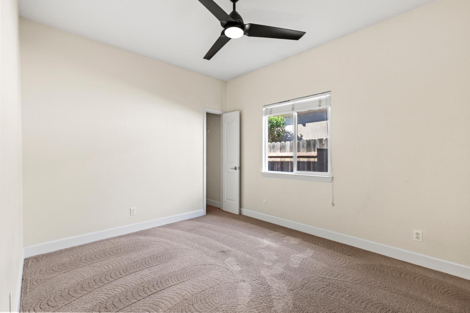 Yuba City, California, 95993, United States, 4 Bedrooms Bedrooms, ,2 BathroomsBathrooms,Residential,For Sale,1981154