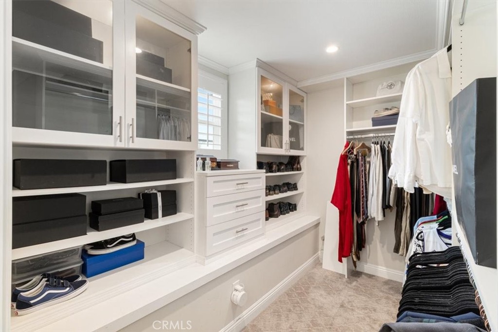 Huntington Beach, California, 92649, United States, 5 Bedrooms Bedrooms, ,2 BathroomsBathrooms,Residential,For Sale,2000830