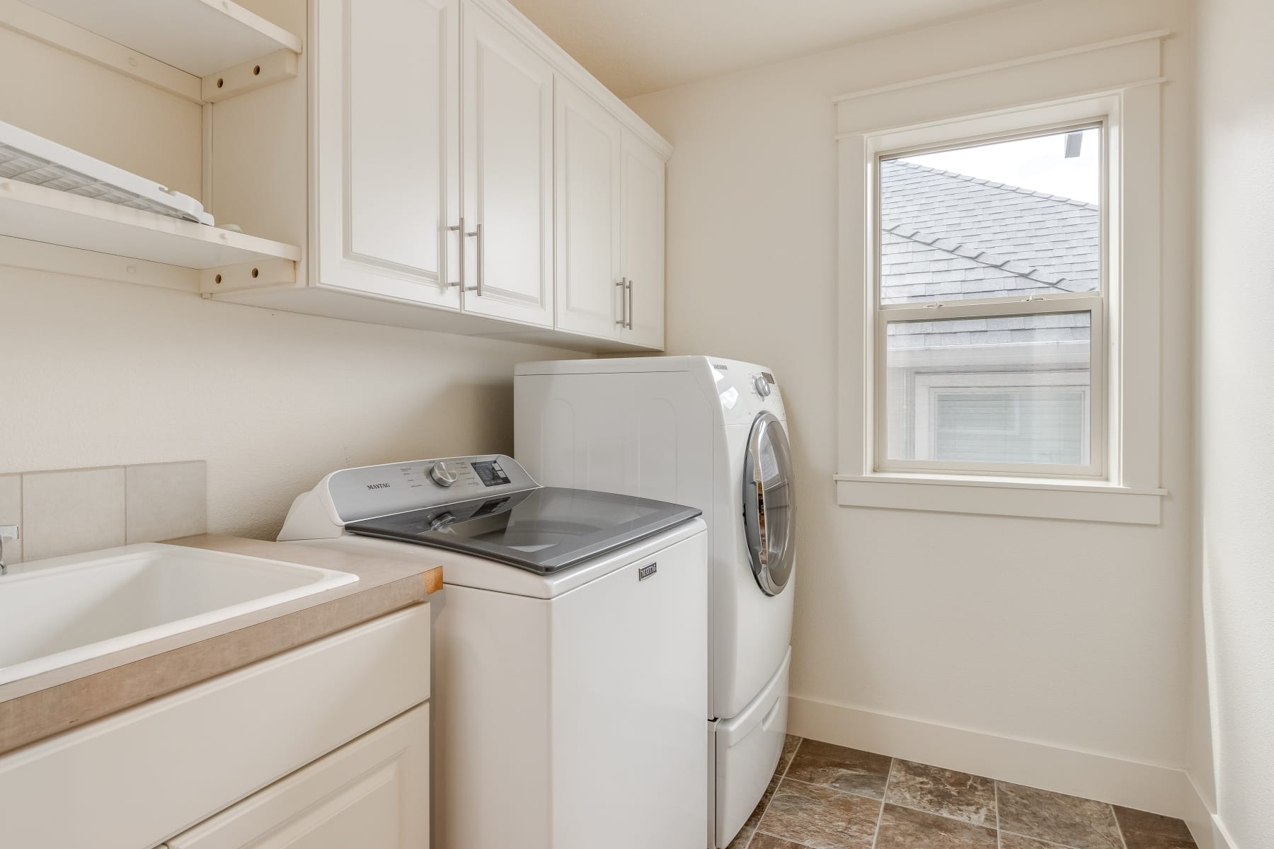  16848 NW STALDER LN Portland, OR 97229 - 物件實景