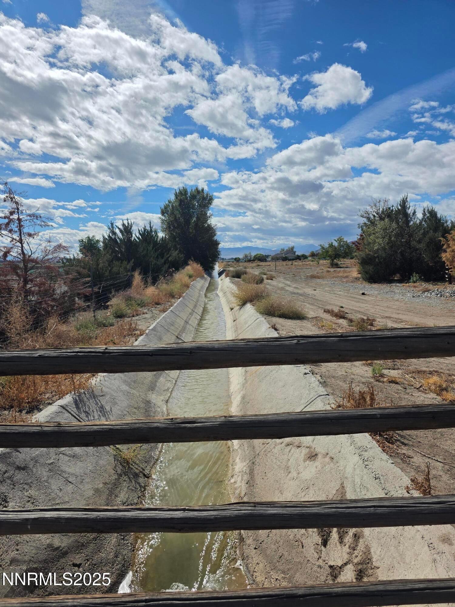 Yerington, Nevada, 89447, United States, ,Residential,For Sale,1987717