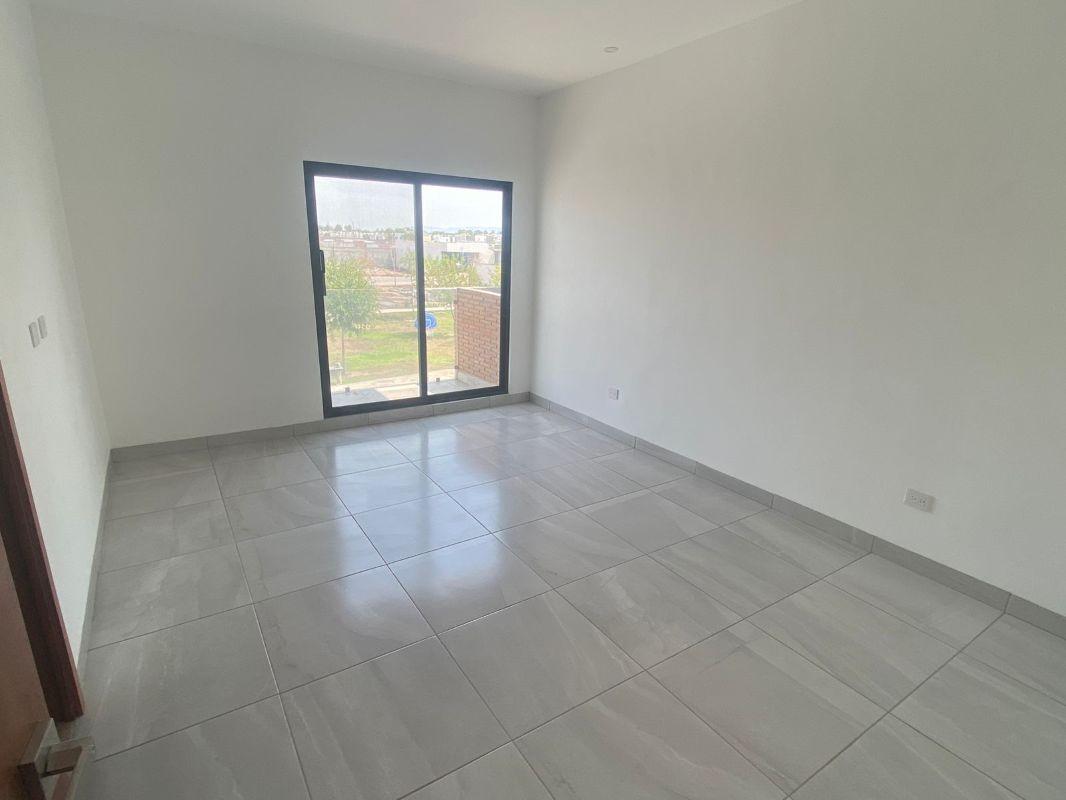 CAMPI?A CORDOVESA, Torreón, Coahuila de Zaragoza, 27018, Mexico, 3 Bedrooms Bedrooms, ,3 BathroomsBathrooms,Residential,For Sale,CAMPI?A CORDOVESA,1624799