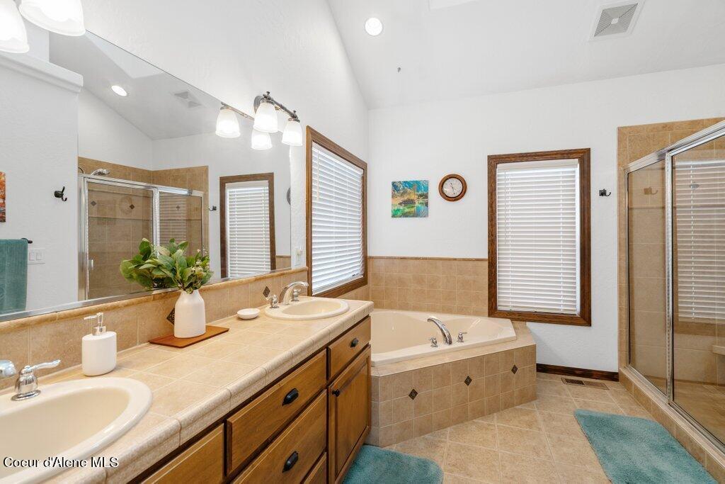 Hayden, Idaho, 83835, United States, 4 Bedrooms Bedrooms, ,3 BathroomsBathrooms,Residential,For Sale,2008091