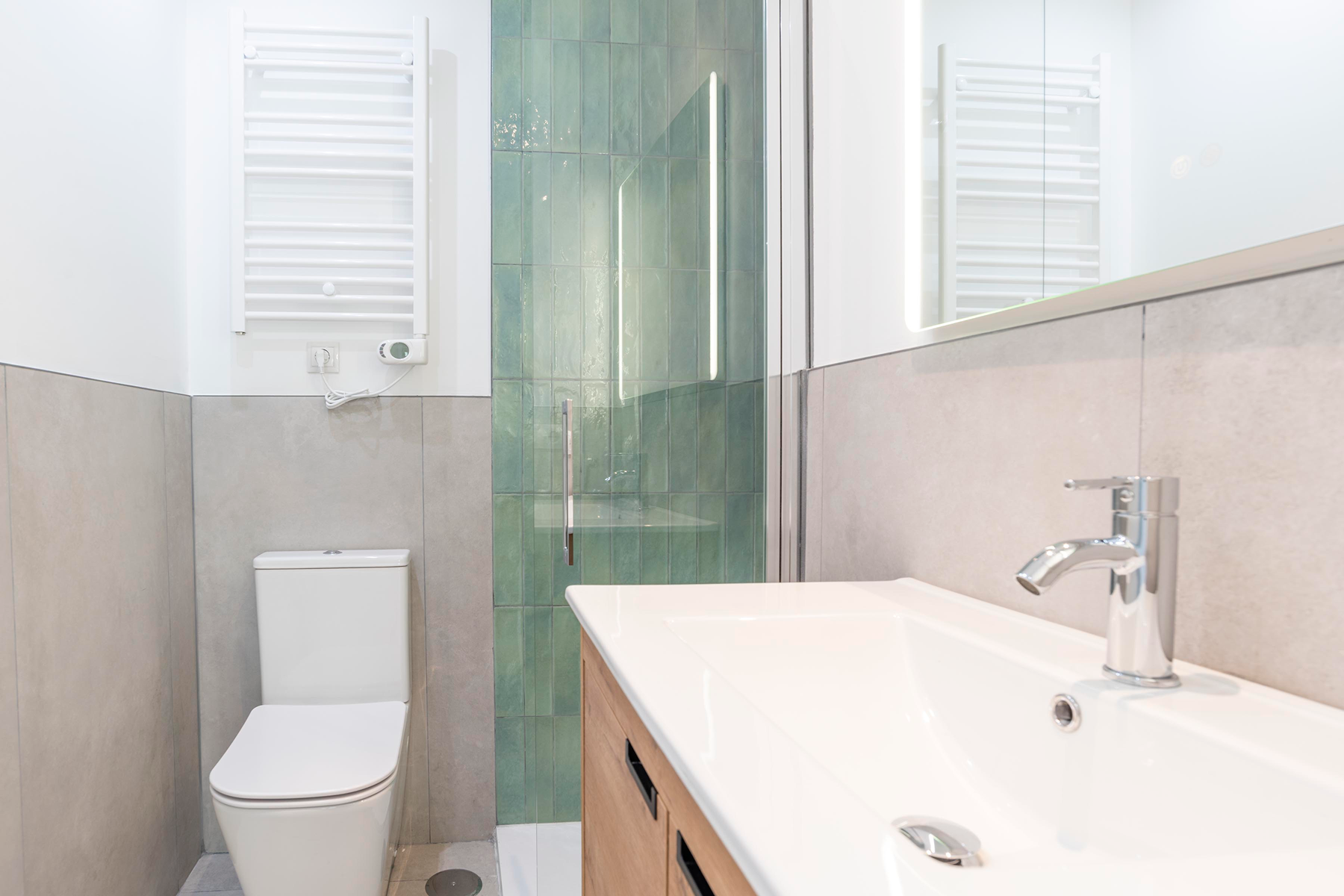  Fully renovated flat, ready to move in with terrace - 物件實景