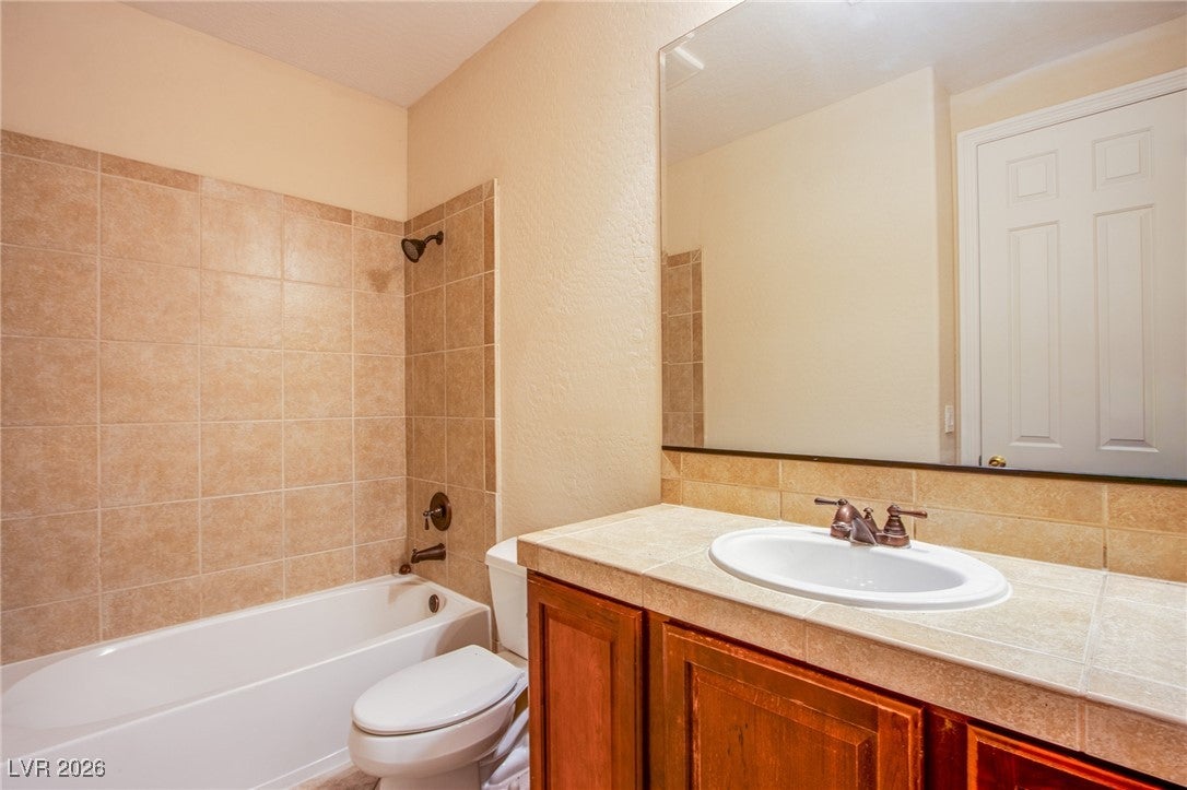 North Las Vegas, Nevada, 89084, United States, 5 Bedrooms Bedrooms, ,3 BathroomsBathrooms,Residential,For Sale,2009070