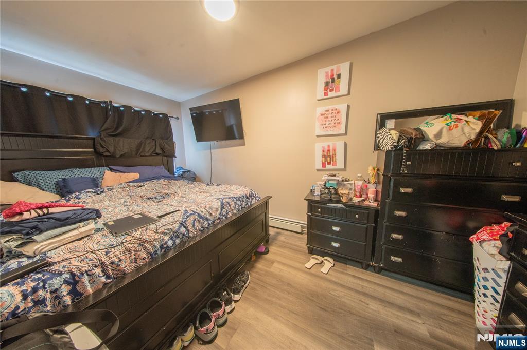 Paterson, New Jersey, 07524, United States, 7 Bedrooms Bedrooms, ,3 BathroomsBathrooms,Residential,For Sale,1907790