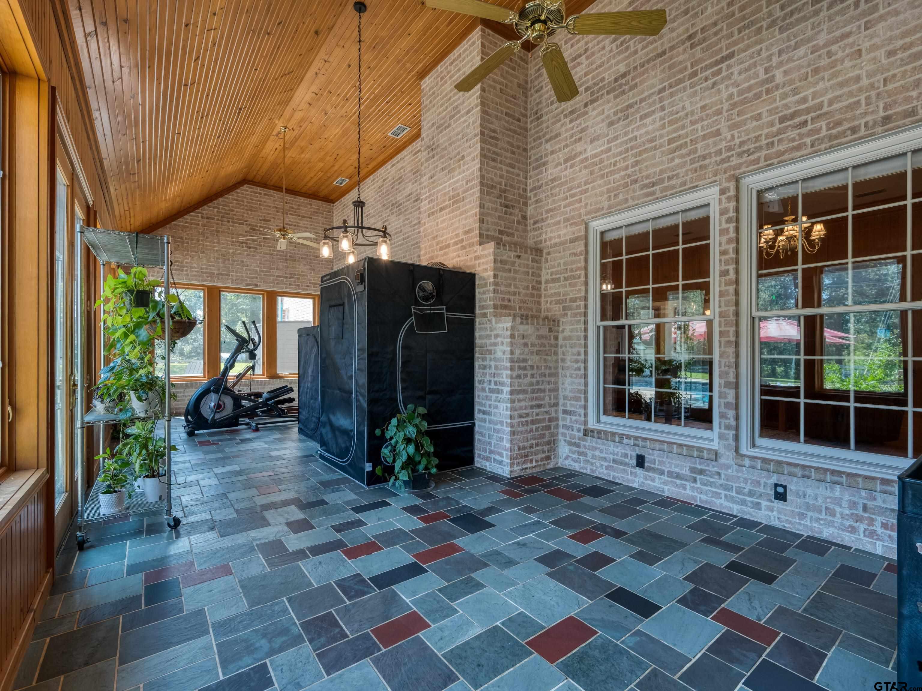 Whitehouse, Texas, 75791, United States, 4 Bedrooms Bedrooms, ,6 BathroomsBathrooms,Residential,For Sale,2002182