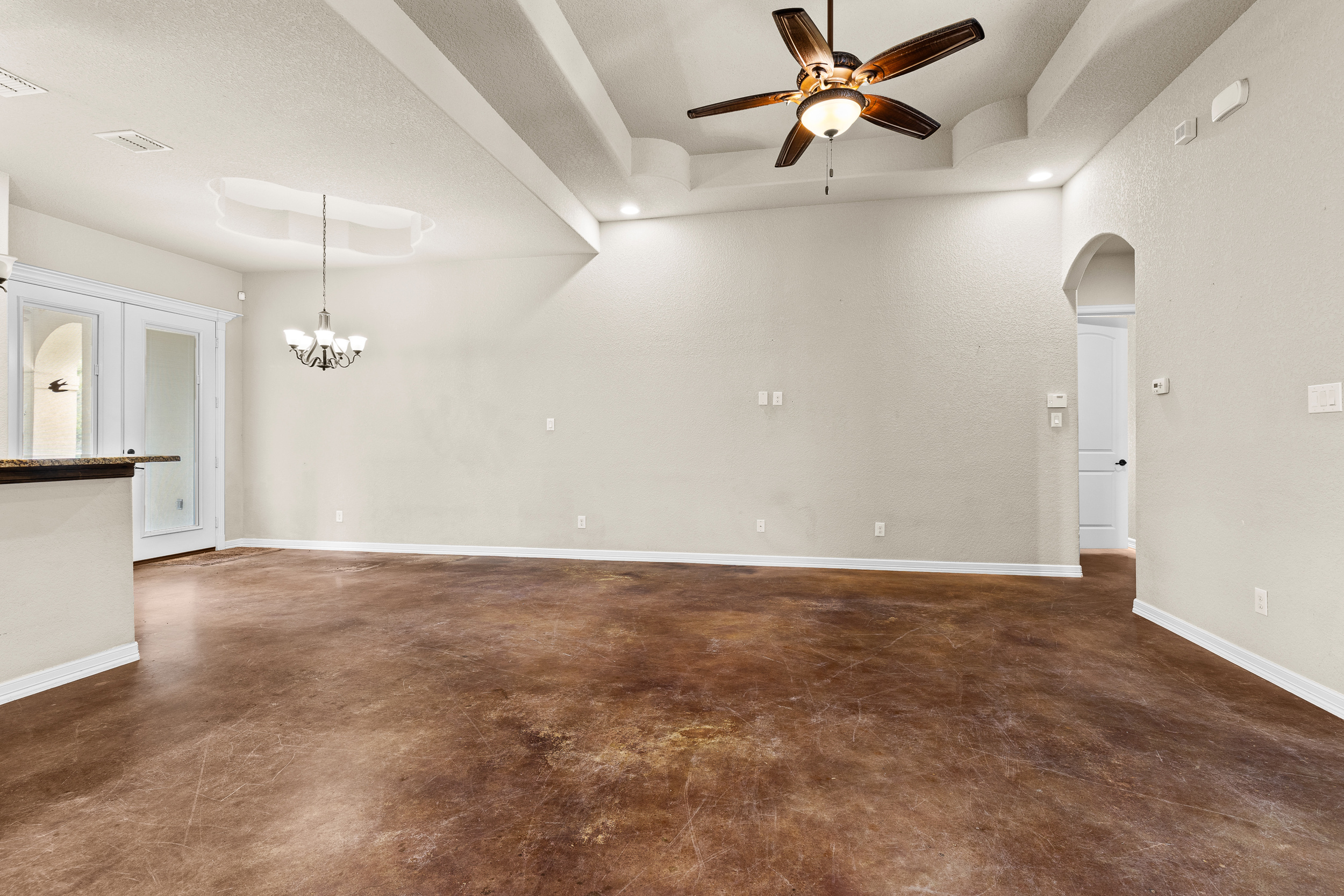 La Vernia, Texas, 78121, United States, 3 Bedrooms Bedrooms, ,Residential,For Sale,1943092