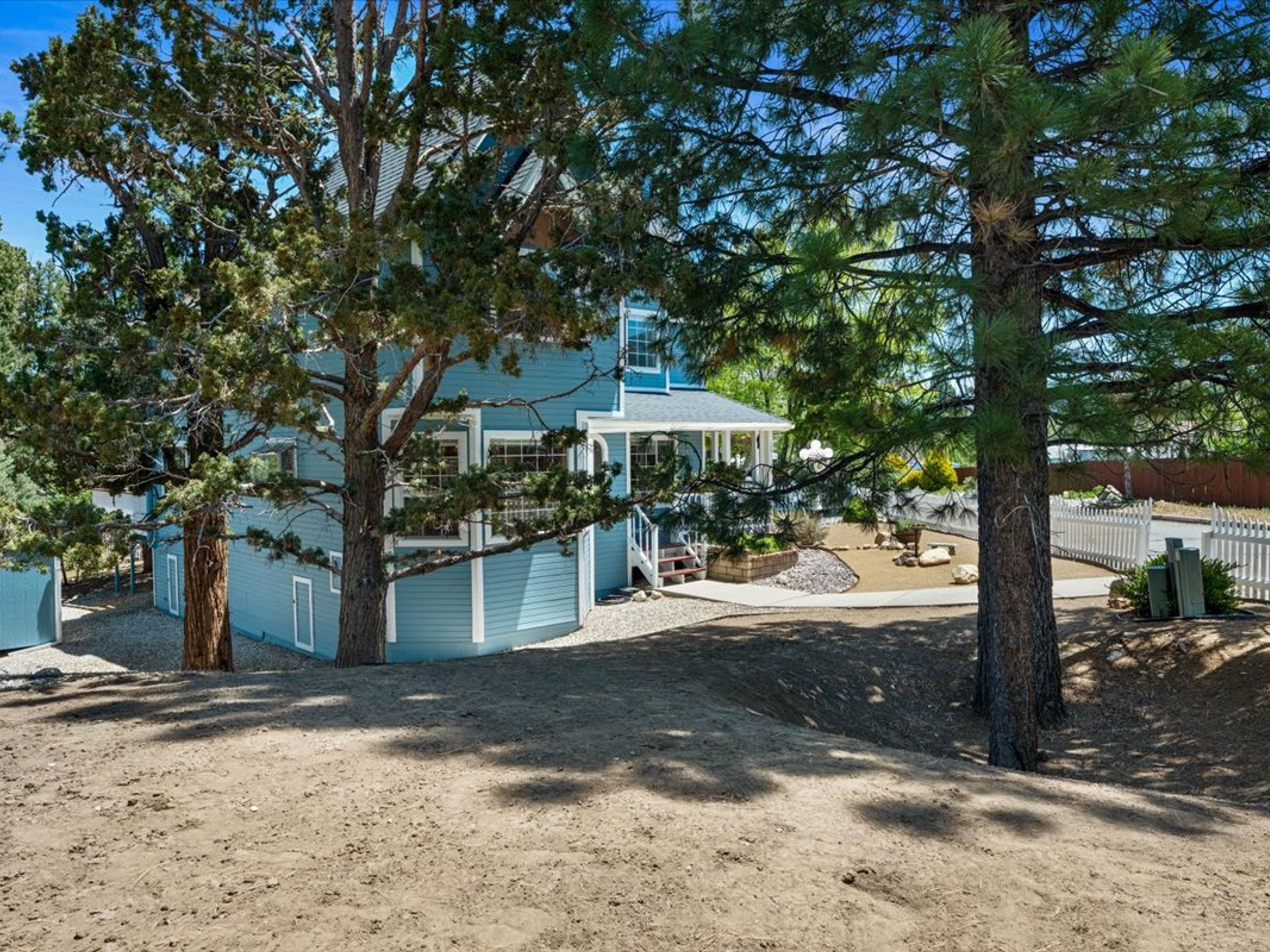  449 San Martin Drive, Big Bear, CA 92314 - 物件實景
