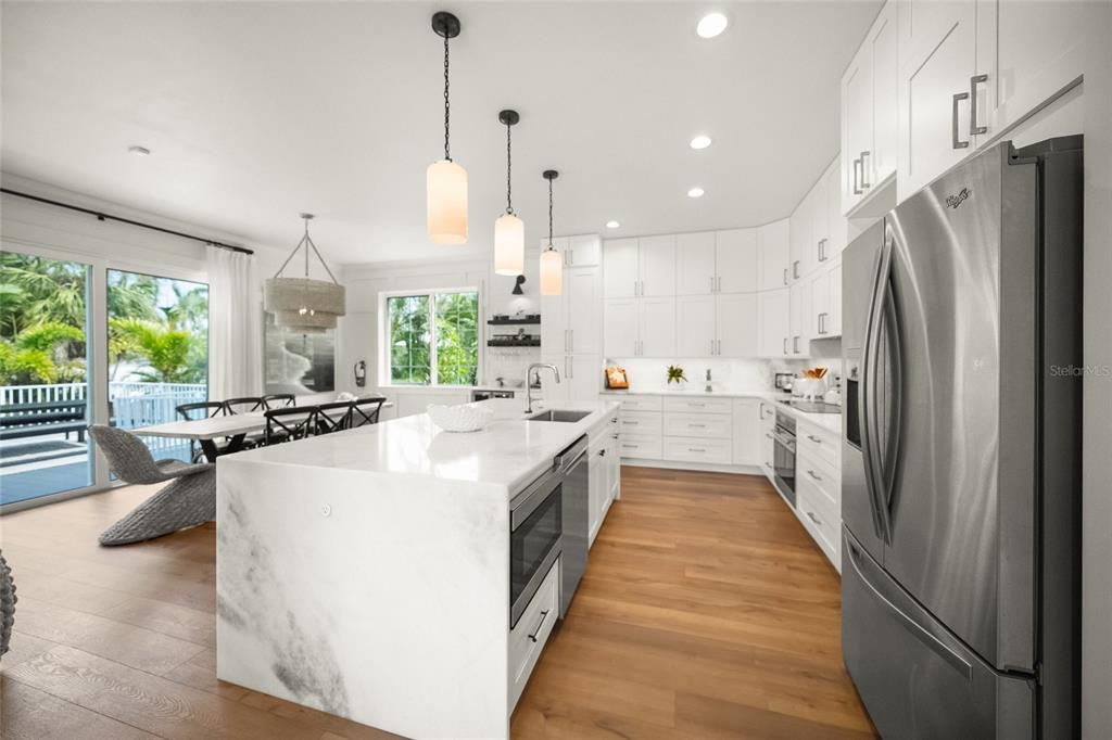 Anna Maria, Florida, 34216, United States, 5 Bedrooms Bedrooms, ,4 BathroomsBathrooms,Residential,For Sale,1819285