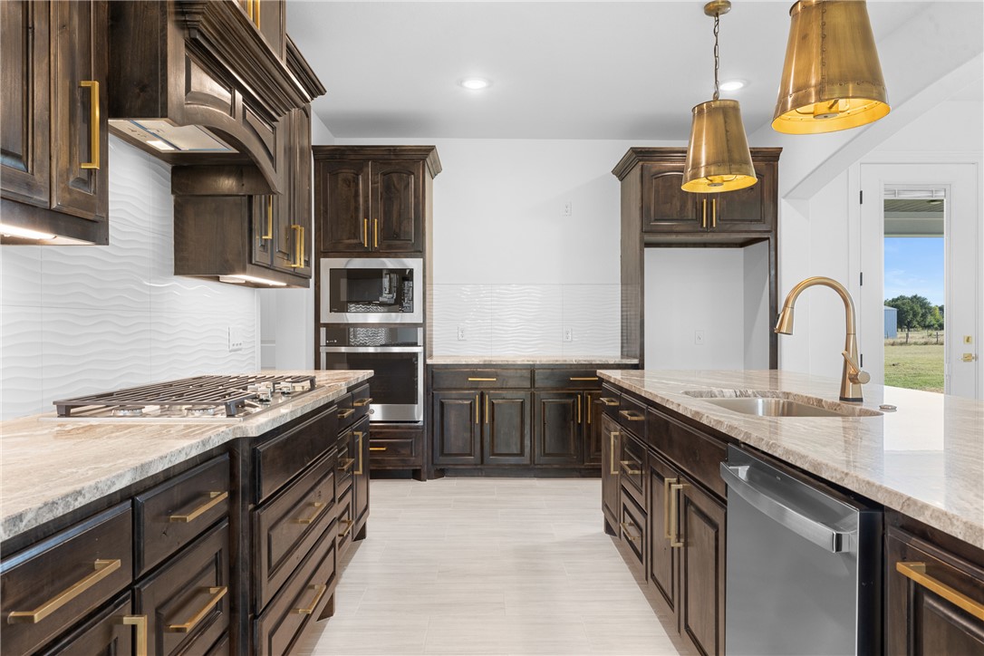 Bryan, Texas, 77808, United States, 3 Bedrooms Bedrooms, ,3 BathroomsBathrooms,Residential,For Sale,1984119