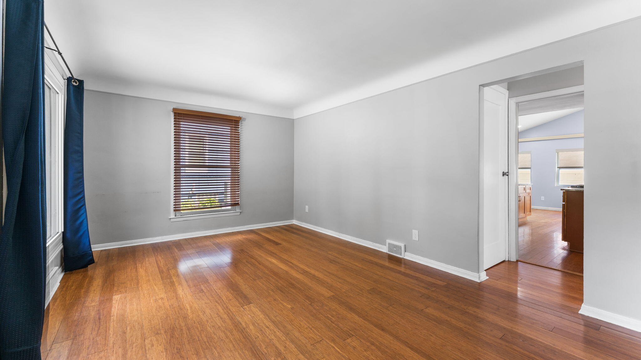 Ann Arbor, Michigan, 48103, United States, 3 Bedrooms Bedrooms, ,2 BathroomsBathrooms,Residential,For Sale,1937160