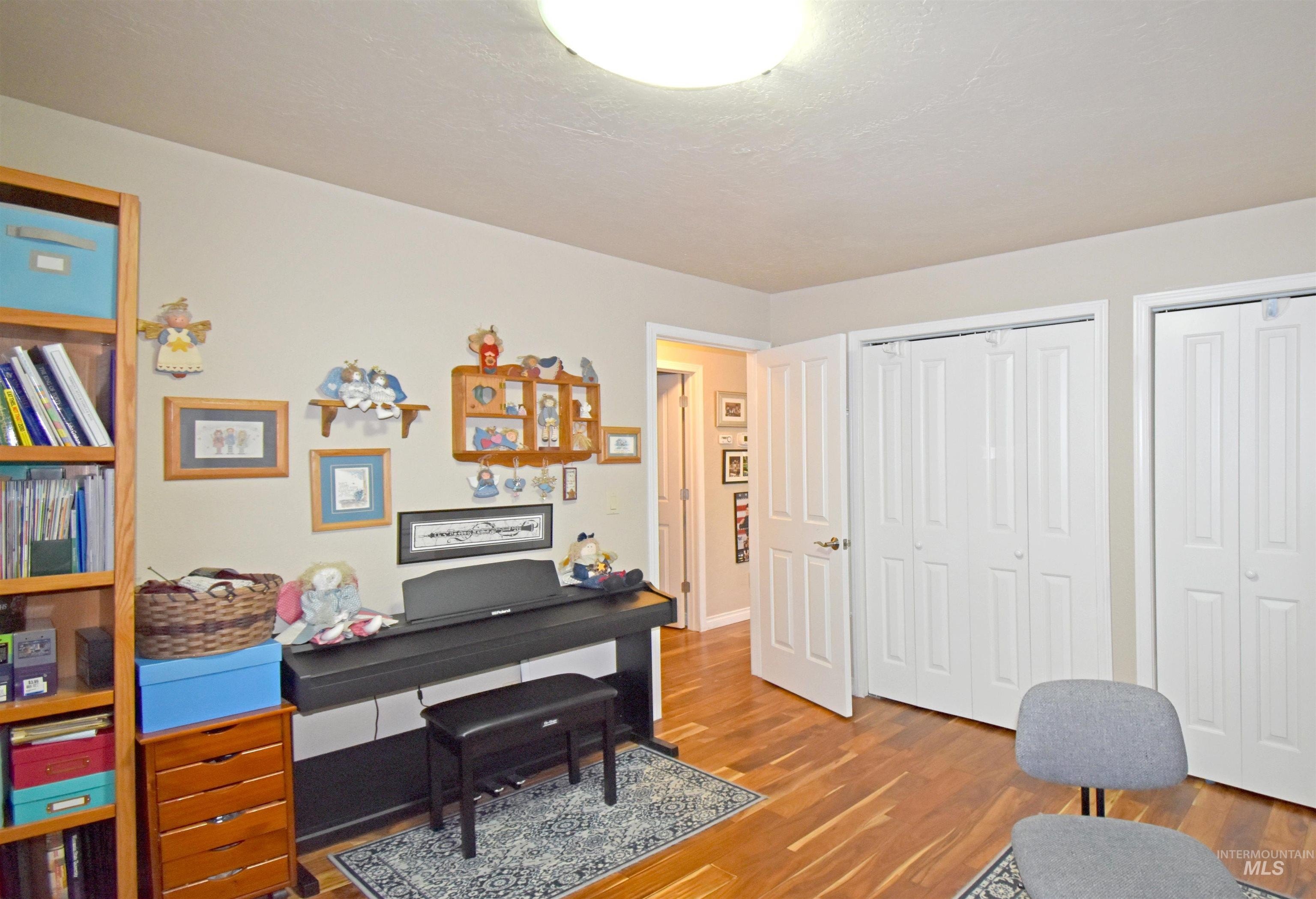 Clarkston, Washington, 99403, United States, 4 Bedrooms Bedrooms, ,2 BathroomsBathrooms,Residential,For Sale,2011343