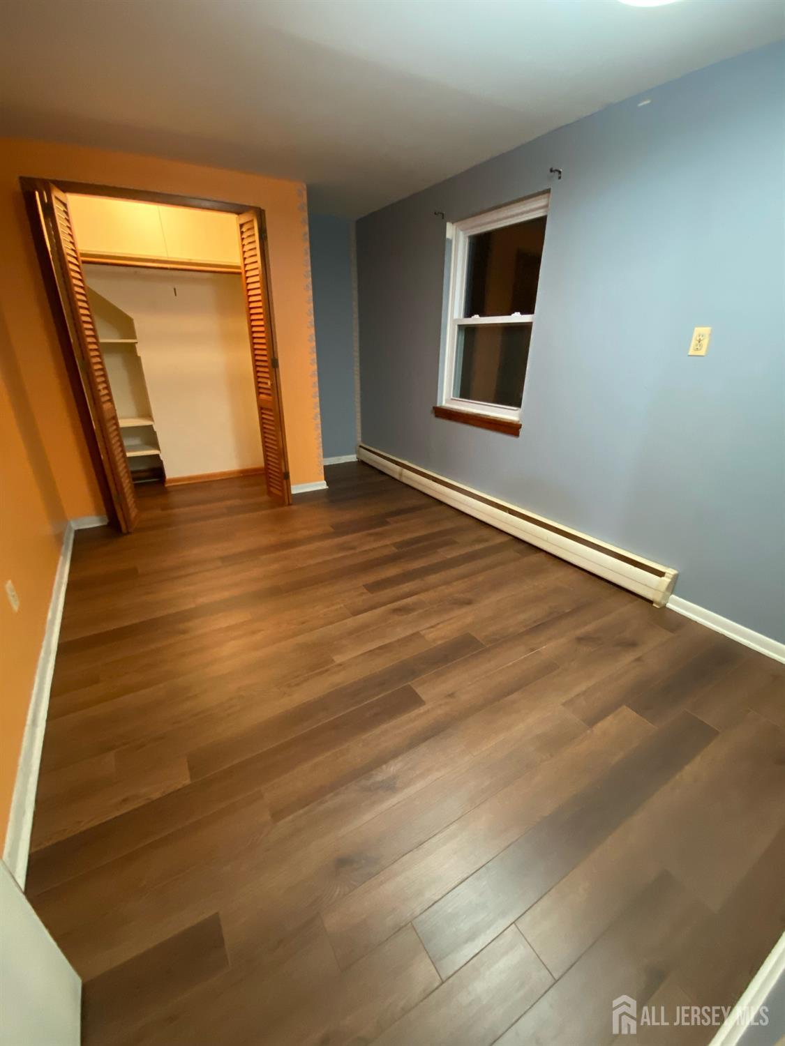 East Brunswick, New Jersey, 08816, United States, 5 Bedrooms Bedrooms, ,2 BathroomsBathrooms,Residential,For Sale,1956516