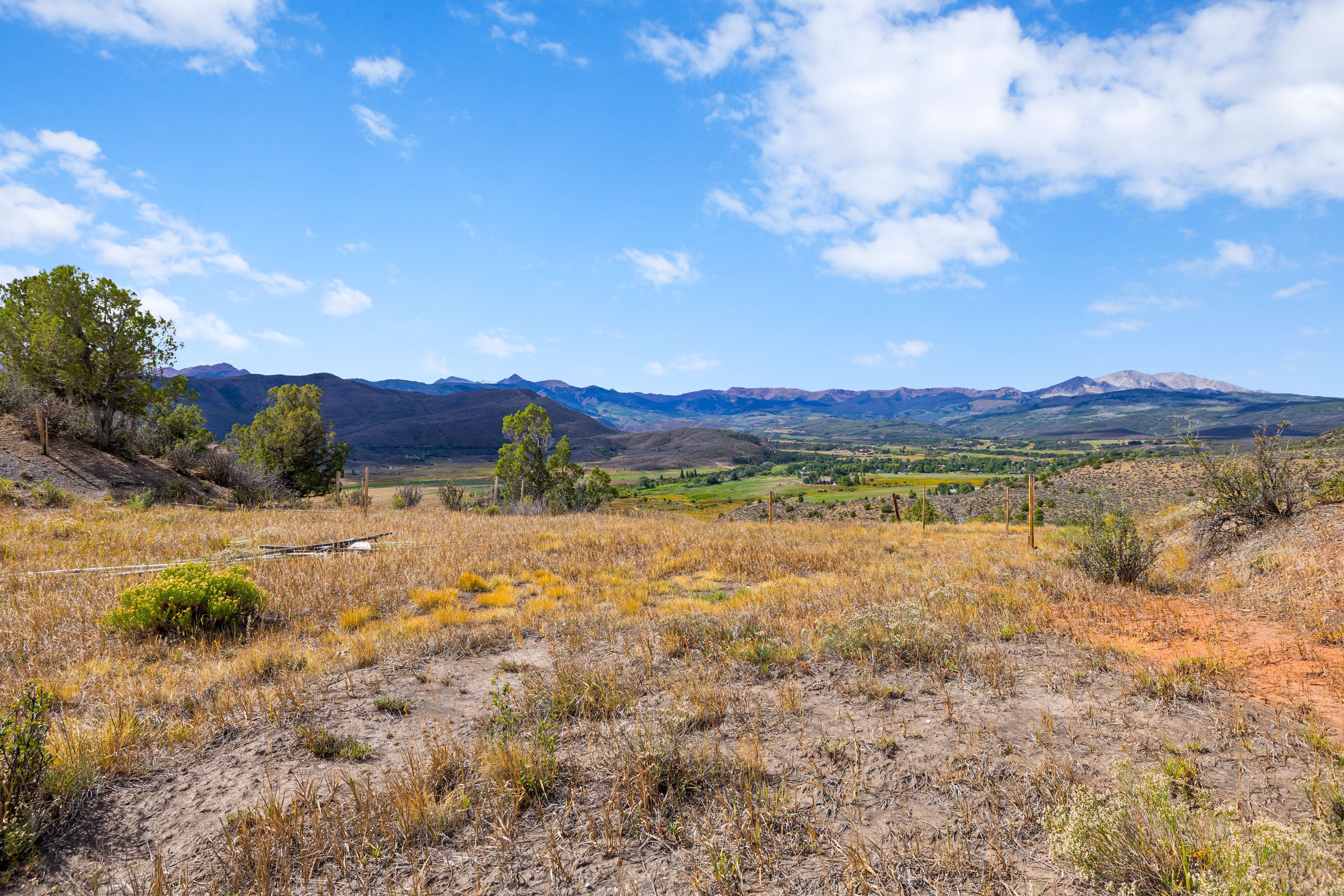  Ready to Build Lot with Panoramic Views - 物件實景