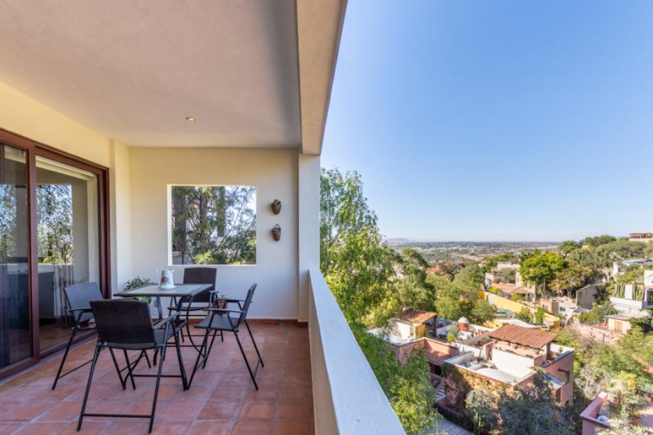 Capilla de Piedra, San Miguel de Allende, Guanajuato, 37720, Mexico, 3 Bedrooms Bedrooms, ,2 BathroomsBathrooms,Residential,For Sale,Capilla de Piedra,1672589
