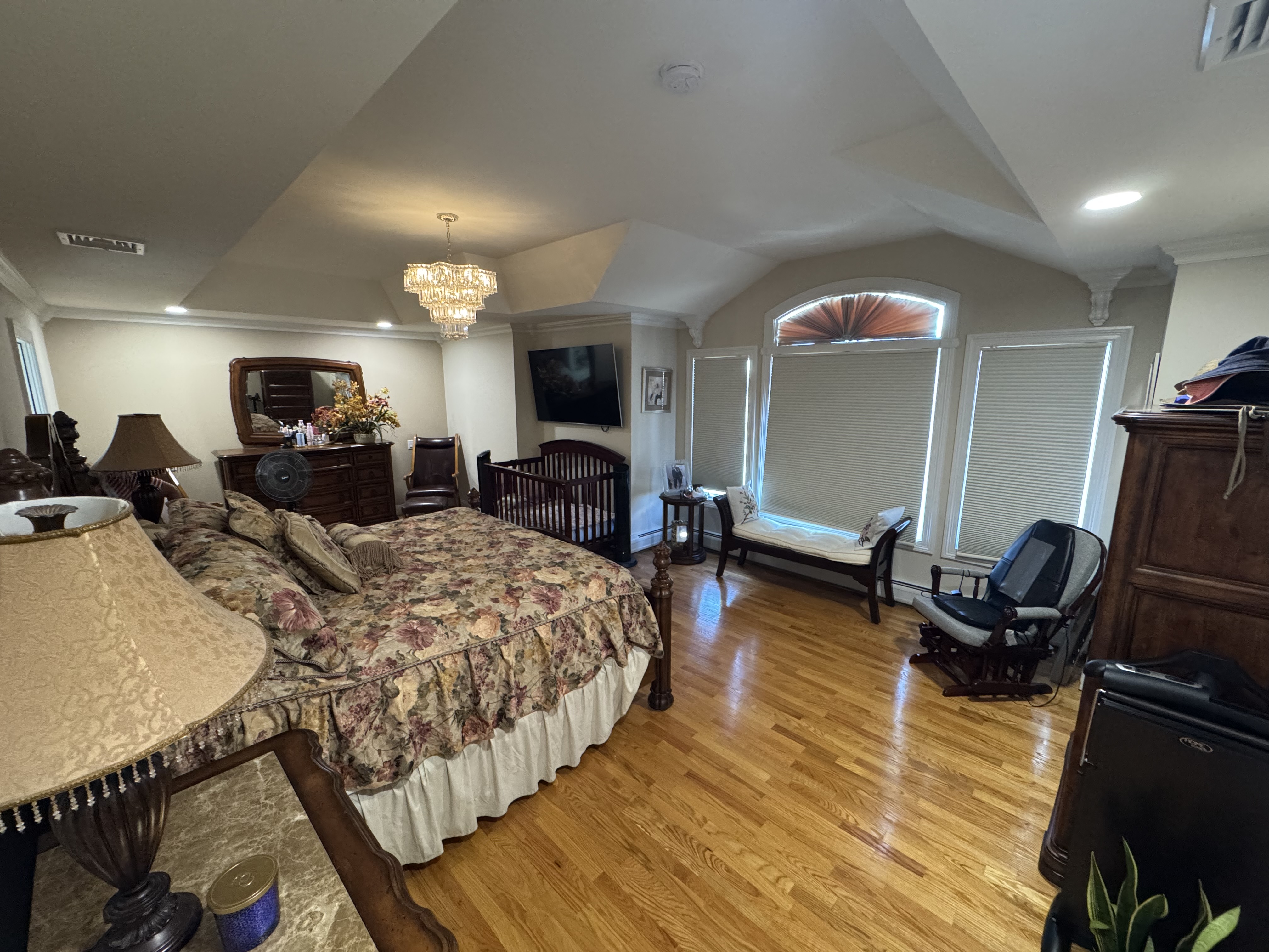 Fairview, New Jersey, 07022, United States, 3 Bedrooms Bedrooms, ,3 BathroomsBathrooms,Residential,For Sale,1978631