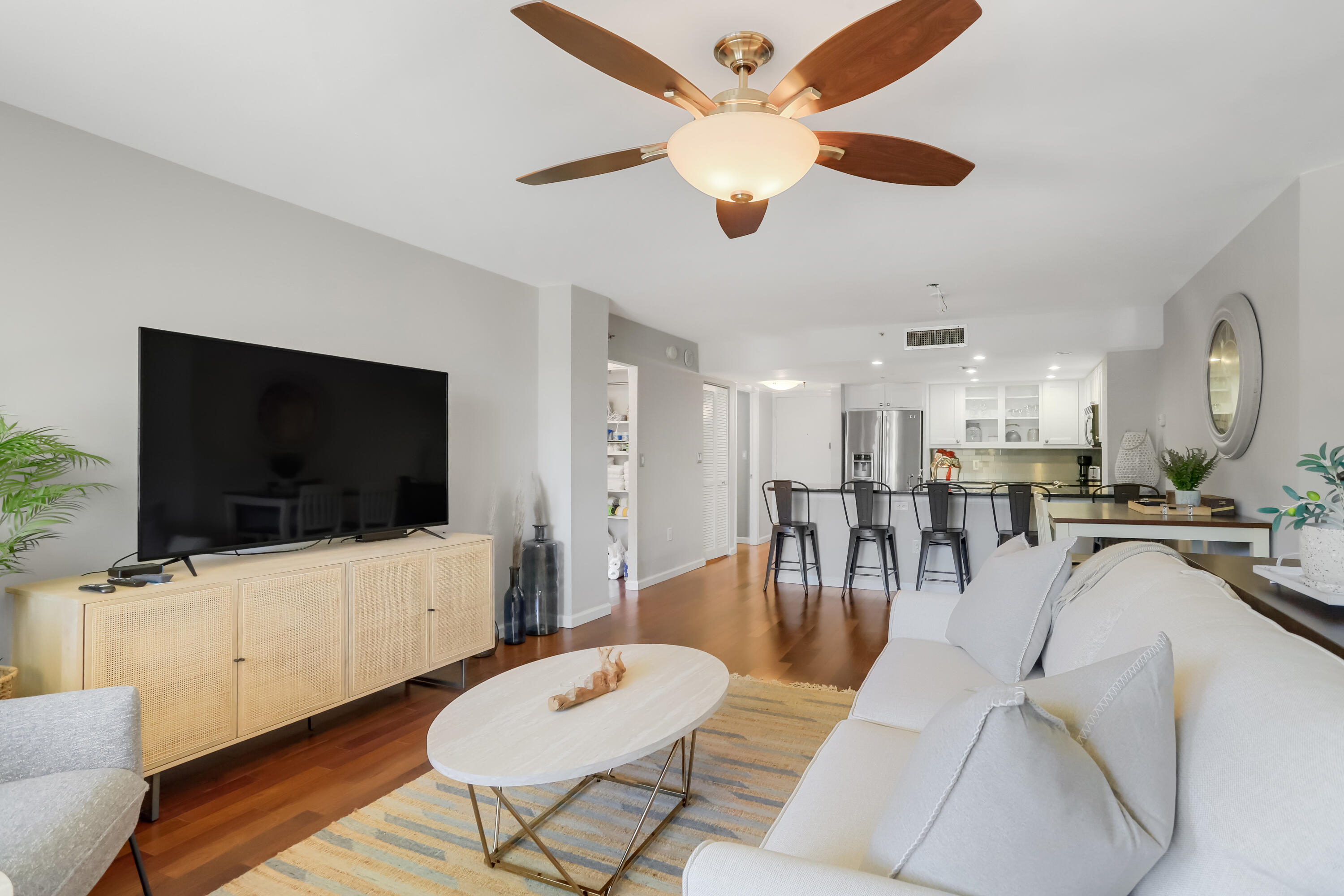 Highland Beach, Florida, 33487, United States, 1 Bedroom Bedrooms, ,2 BathroomsBathrooms,Residential,For Sale,1729334