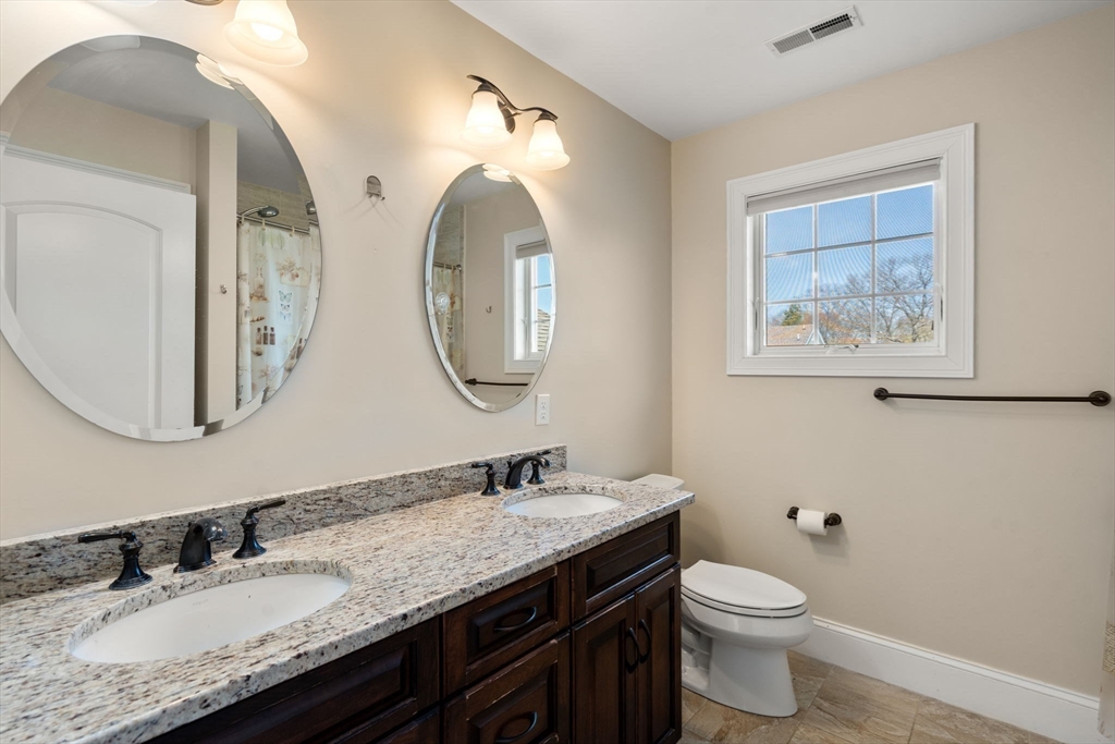 Needham, Massachusetts, 02492, United States, 5 Bedrooms Bedrooms, ,5 BathroomsBathrooms,Residential,For Sale,1850362