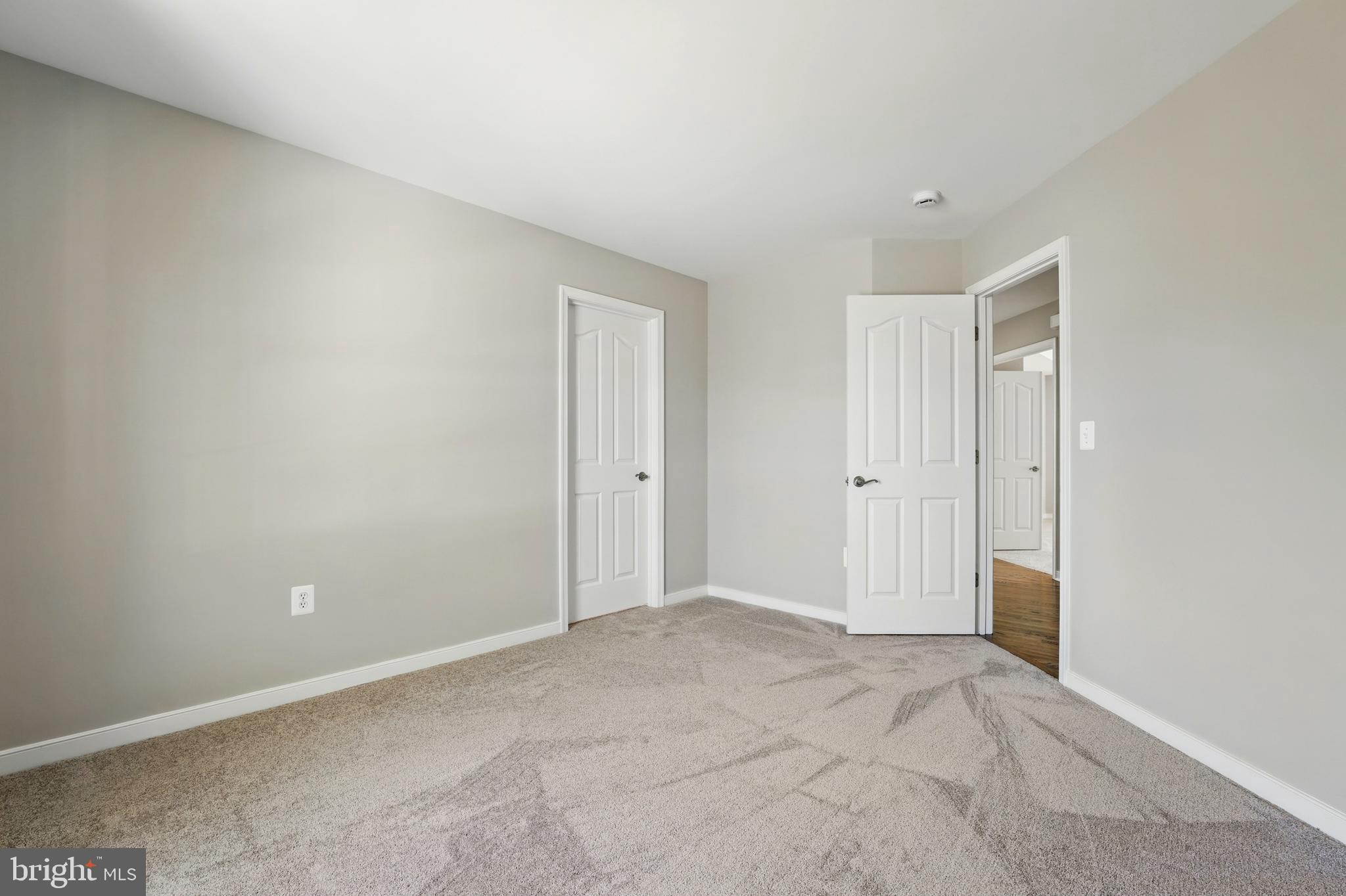 Culpeper, Virginia, 22701, United States, 5 Bedrooms Bedrooms, ,5 BathroomsBathrooms,Residential,For Sale,1841439