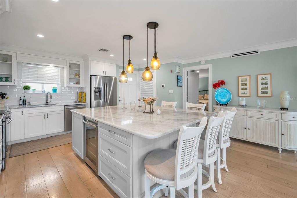 St Petersburg, Florida, 33704, United States, 2 Bedrooms Bedrooms, ,2 BathroomsBathrooms,Residential,For Sale,1989115