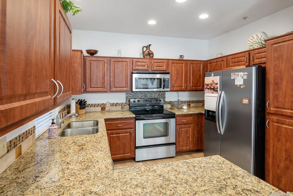 San Diego, California, 92128, United States, 2 Bedrooms Bedrooms, ,2 BathroomsBathrooms,Residential,For Sale,2001804