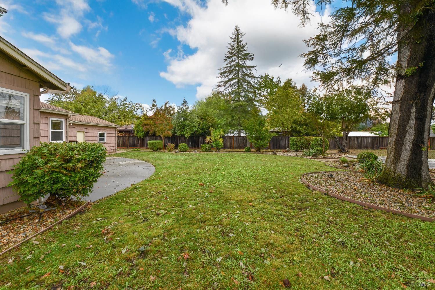 Napa, California, 94558, United States, 3 Bedrooms Bedrooms, ,1 BathroomBathrooms,Residential,For Sale,1988098