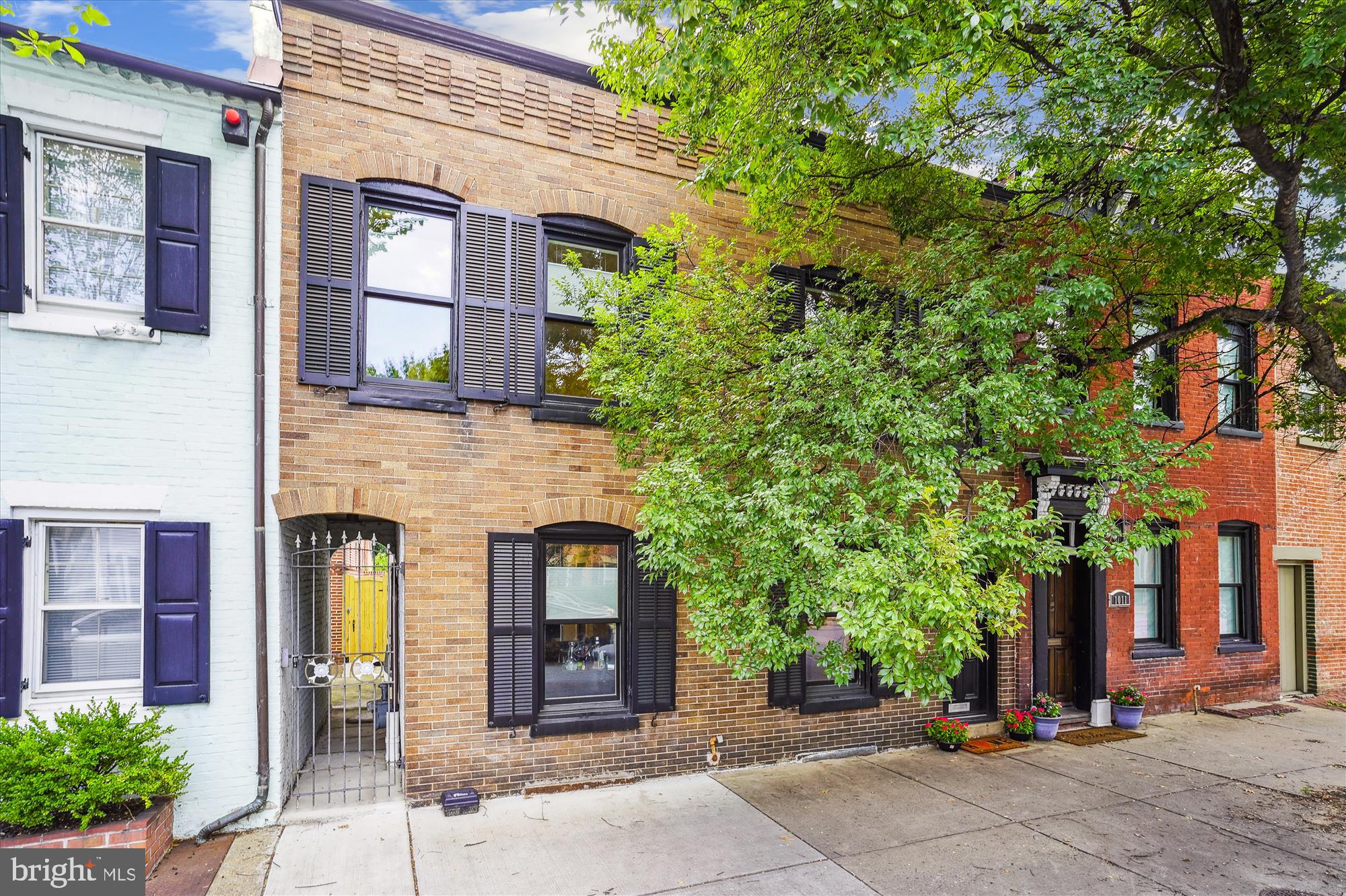 Alexandria, Virginia, 22314, United States, 3 Bedrooms Bedrooms, ,4 BathroomsBathrooms,Residential,For Sale,1936981
