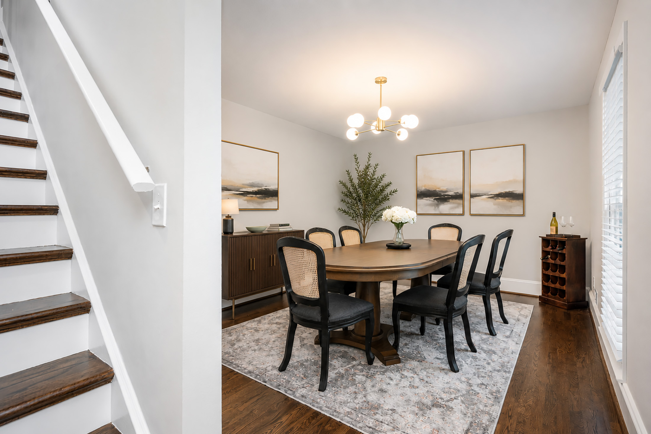  Exceptional Home Nestled on 0.83+/- Acre Picturesque Corner Lot - 物件實景